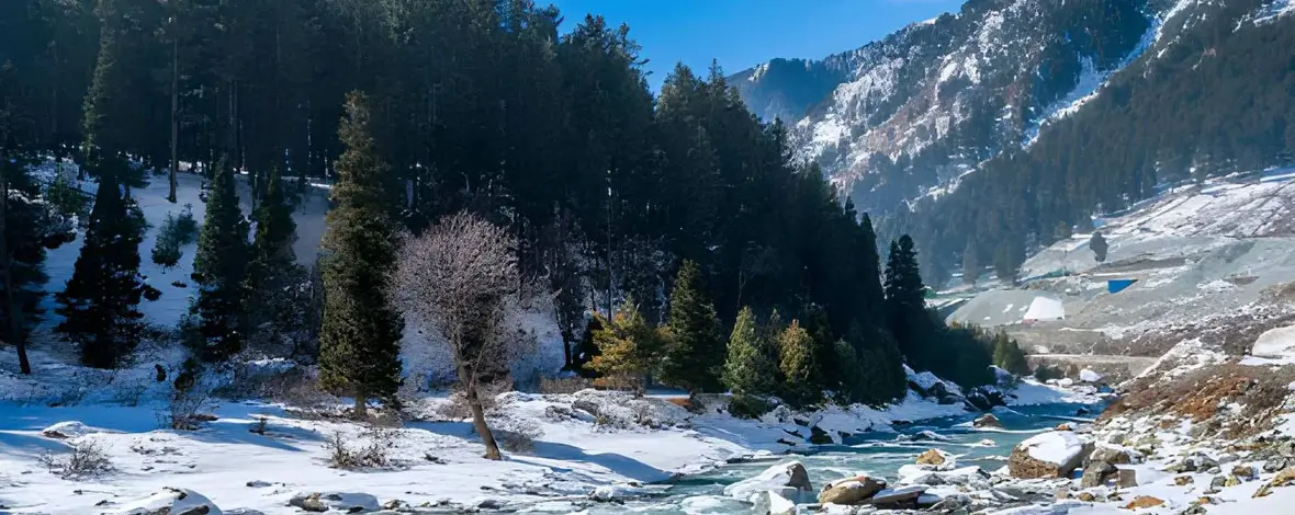 Sonamarg mountain valley
